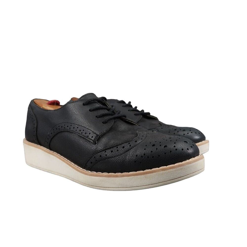 Fergalicious Shoes Womens 6 Oxford Wingtip Derby Classic Wedge Everest Lace Up